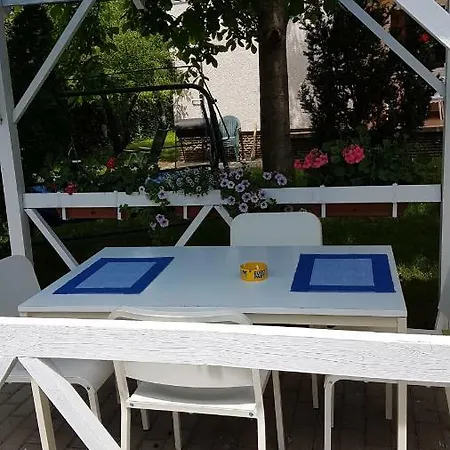 Csalad-barat Balatonlelle